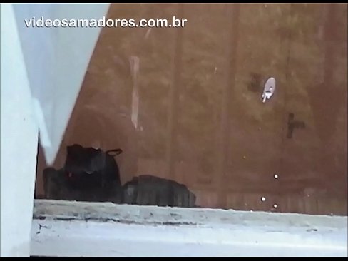 ❤️ Omu cornu chì fighjula a so fidanzata cù un altru tippu, registrendu un video di cazzo senza disturbà a coppia Super sex à co.com-milf-300.ru