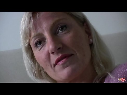 ❤️ A mamma chì avemu tutti fottutu... Signora, cumportatevi ! Super sex à co.com-milf-300.ru